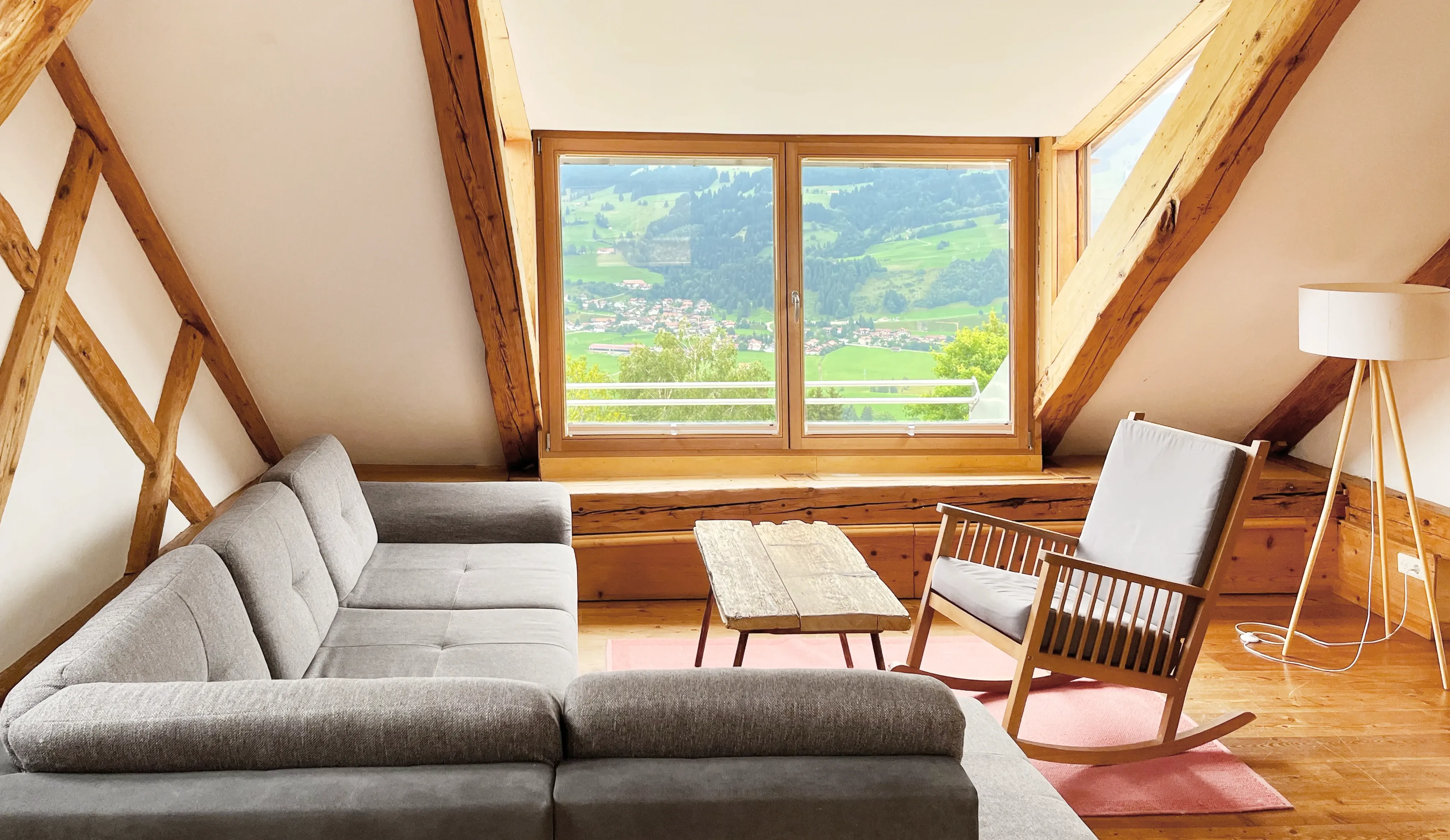 Die Inneneinrichtung des Lofts