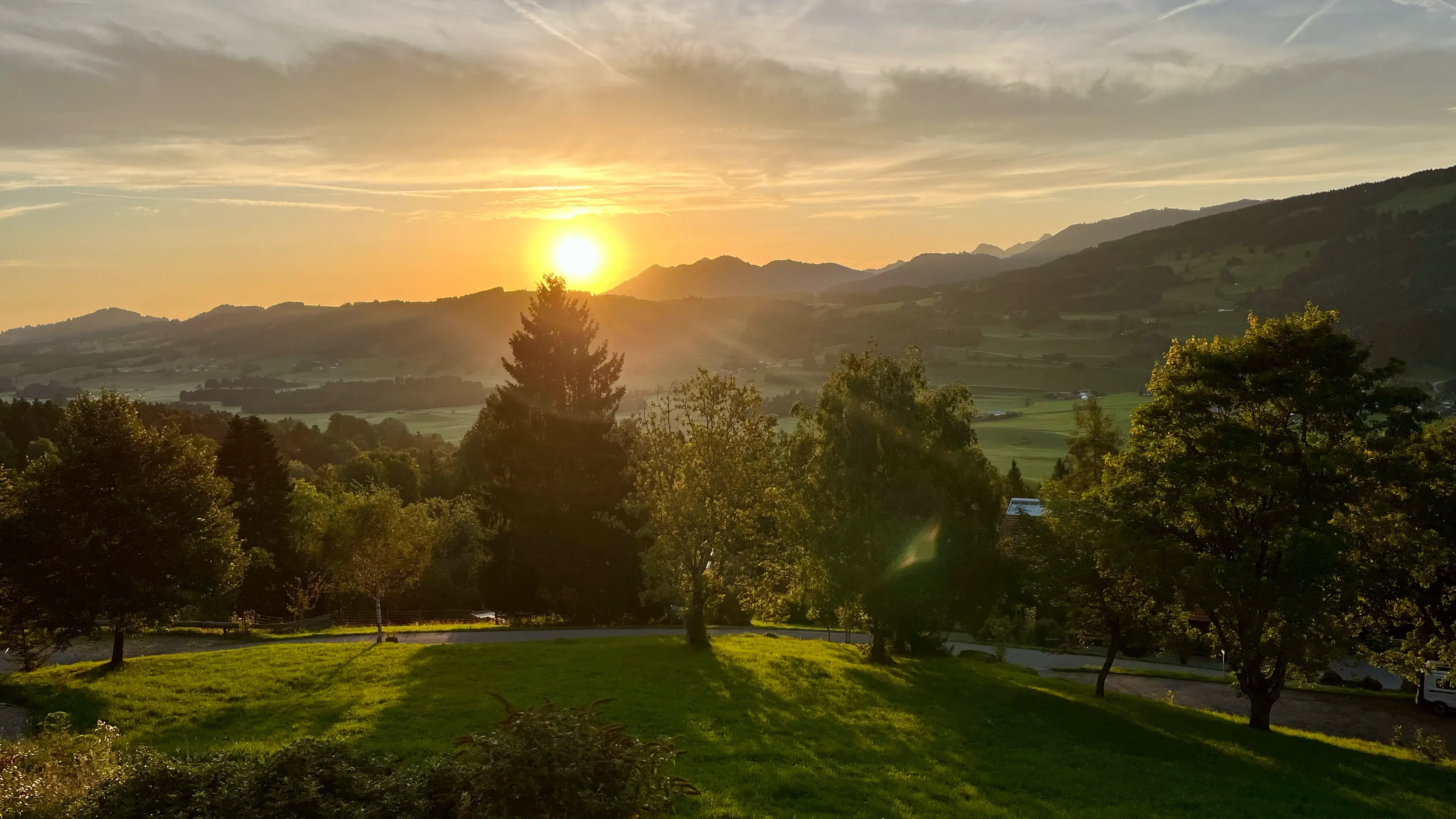 Ausblick bei Sonnenuntergang